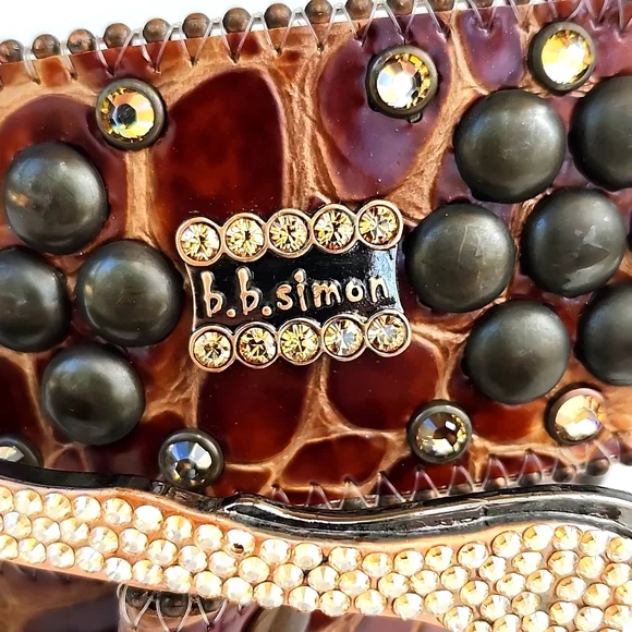 B.B. SIMON SWAROVSKI CRYSTALS AND ITALIAN LEATHER BELT - Picture 2 of 14